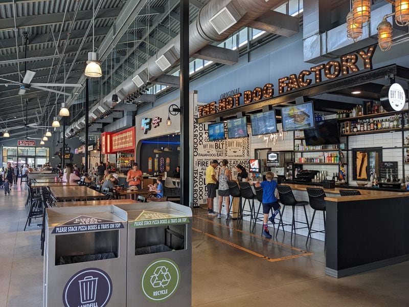 Market Hall at Halcyon offers a variety of food options, including Mediterranean, Mexican, Chinese, pizza and more. Courtesy of Paula Pontes 