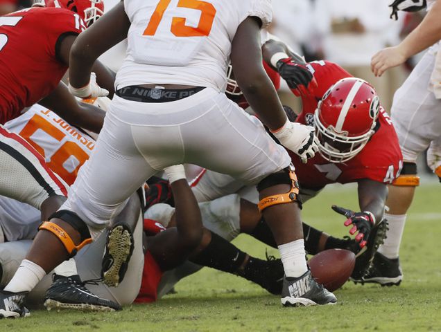 Photos: Bulldogs are 5-0 after beating Tennessee