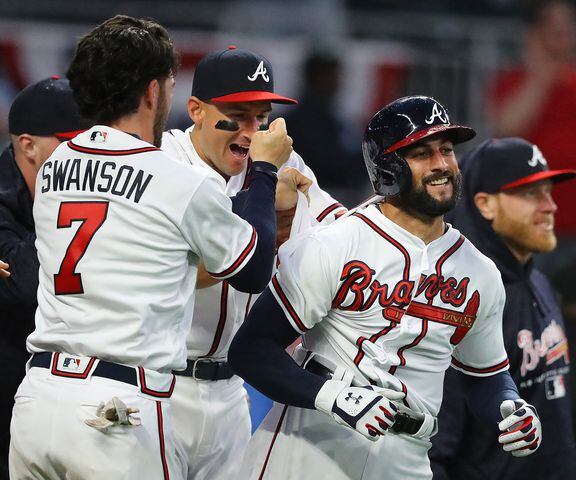 Photos: Markakis gives Braves a walkoff win over the Phillies