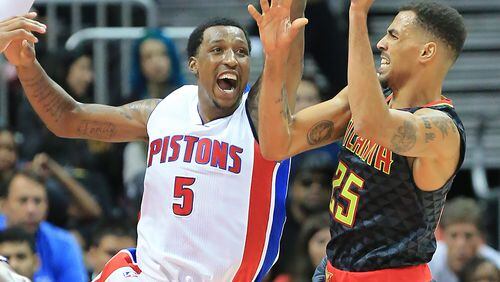 *** VISUAL LEDE *** 102715 ATLANTA: Pistons Kentavious Caldwell-Pope defends against Hawks Thabo Sefolosha during the second half in their first regular season basketball game "home opener" on Tuesday, Oct. 27, 2015, in Atlanta. The Pistons beat the Hawks 106-94. Curtis Compton / ccompton@ajc.com