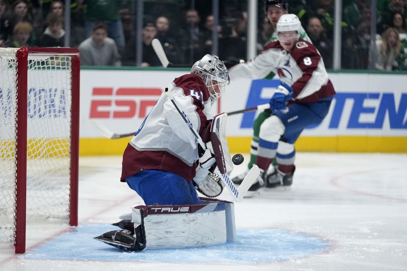 Colorado Avalanche goaltender Alexandar Georgiev blocks a shot in the first period in Game 2 of an NHL hockey Stanley Cup second-round playoff series against the Dallas Stars in Dallas, Tuesday, May 7, 2024. (AP Photo/LM Otero)