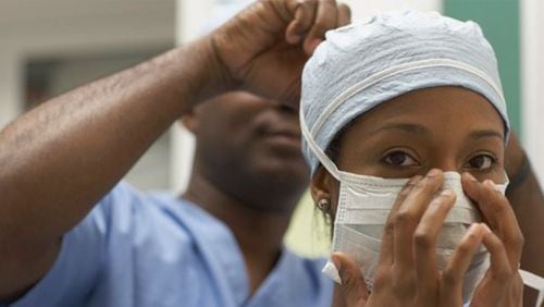 Coronavirus: Texas nurse creates homemade mask that is as effective as N95