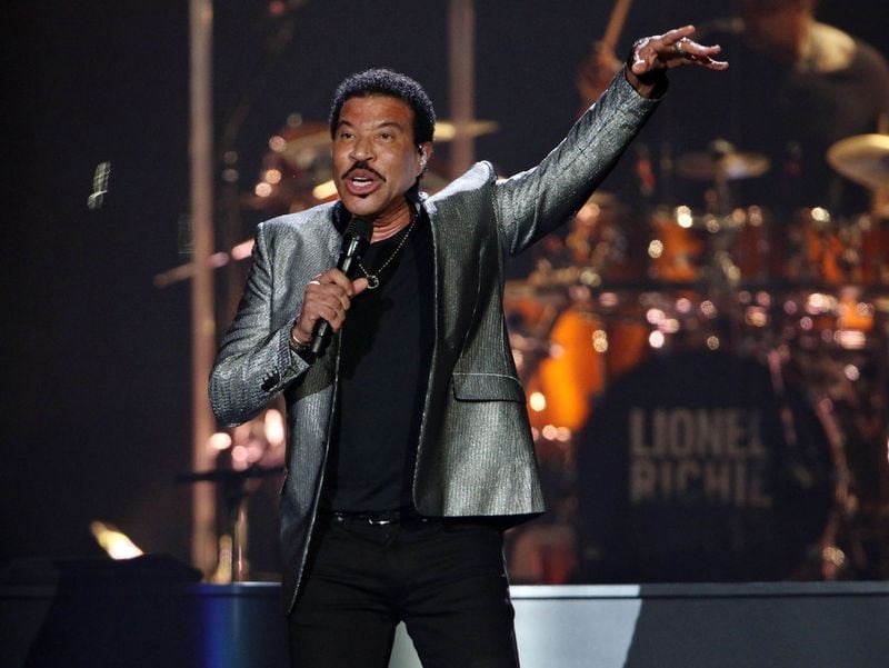 An energetic Lionel Richie captivated and entertained a sold out Infinite Energy Center crowd on Sunday night, August 13, 2017. Photo: Robb Cohen Photography & Video /RobbsPhotos.com