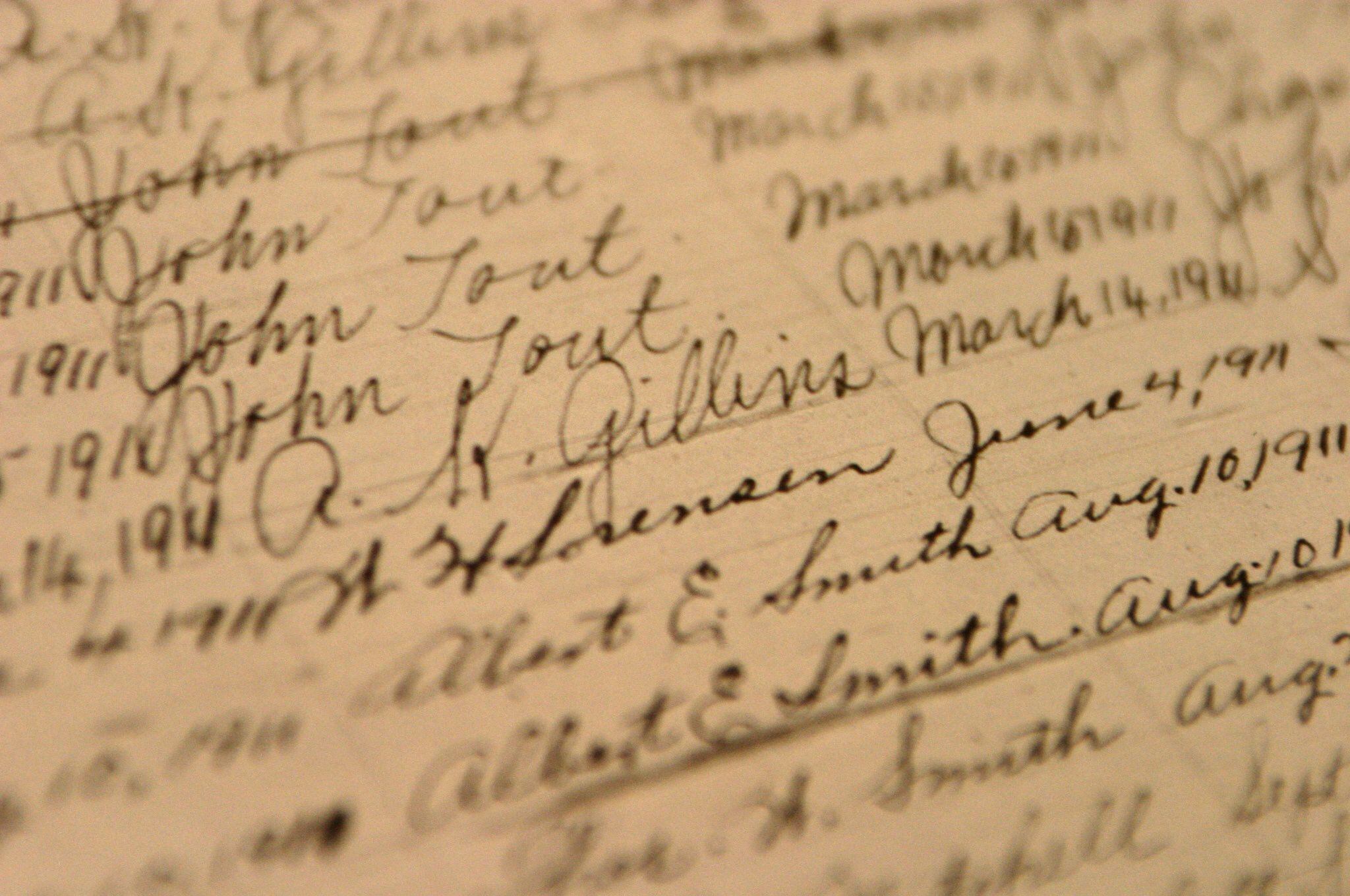 the best genealogy websites for android