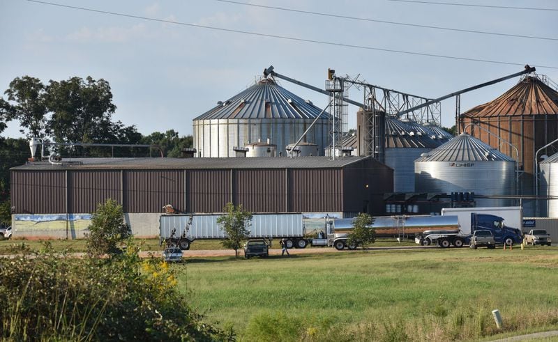 Hart AgStrong’s canola storage and processing plant in Bowersville, Ga., is about 100 miles northeast of downtown Atlanta. Secretary of State Brian Kemp, the Republican candidate for governor, personally guaranteed loans for the business, which has struggled. HYOSUB SHIN / HSHIN@AJC.COM