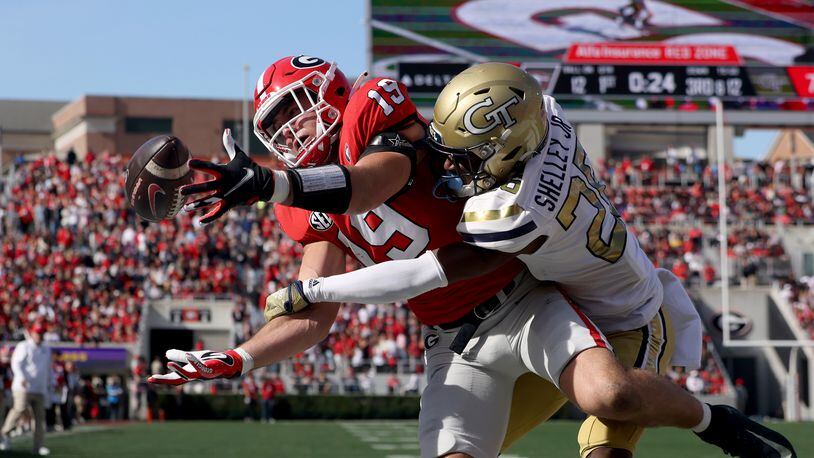 Georgia tight end Brock Bowers is unable to catch a pass against Georgia Tech defensive back Rodney Shelley during the first quarter Saturday at Sanford Stadium. (Jason Getz/Atlanta Journal-Constitution/TNS)