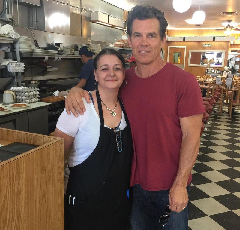  Actor Josh Brolin and White House server Kim Woods. Photo provided to the AJC.