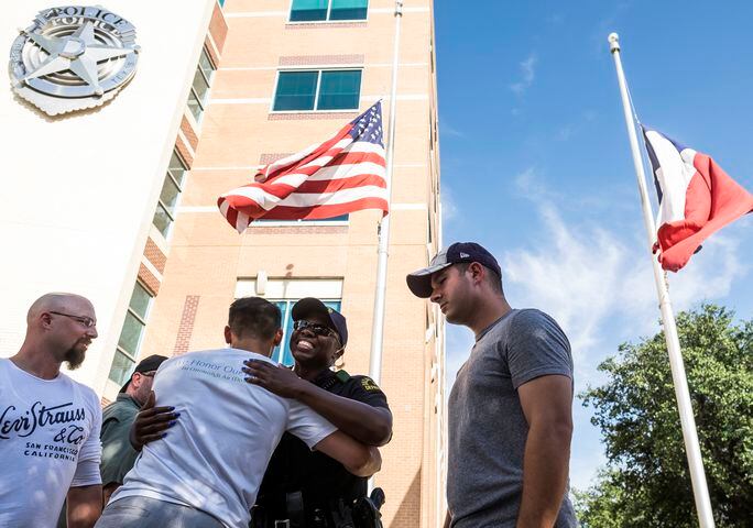 Photos: Shooting at Dallas protest leaves 5 officers dead