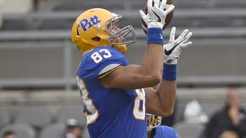 Pitt tight end Scott Orndorff made one of the big plays of Saturday’s game by catching a deflected pass for a 74-yard touchdown pass in the fourth quarter of the Panthers’ 37-34 win over Georgia Tech. )Associated Press/Fred Vuich)