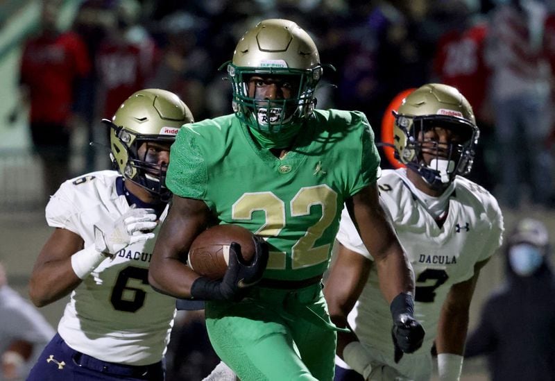 Buford running back Gabe Ervin (22) had nine carries for 94 yards and two touchdowns and caught two passes for 48 yards and one touchdown.