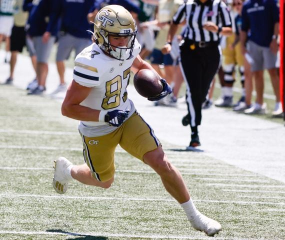 Georgia Tech wide receiver Bailey Stockton (87) advances a catch down the sidelines during the Spring White and Gold game at Bobby Dodd Stadium at Hyundai Field In Atlanta on Saturday, April 13, 2024.   (Bob Andres for the Atlanta Journal Constitution)