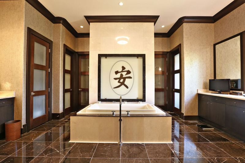 The master bathroom in Hines Ward's Sandy Springs home.