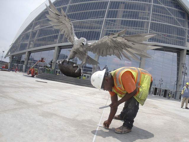 Finishing up the new Falcons stadium