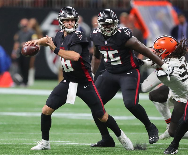 Falcons backup quarterback Josh Rosen delivers a first-down pass during the second half of exhibition game against the Cleveland Browns Sunday, Aug. 29, 2021, at Mercedes-Benz Stadium in Atlanta. (Curtis Compton / Curtis.Compton@ajc.com)