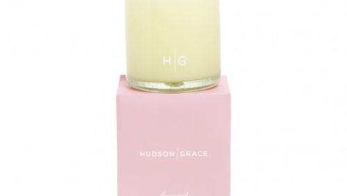 Hudson Grace Savannah candle features the floral scent of magnolia blossom