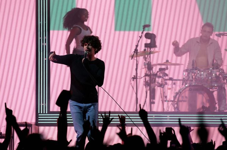 PHOTOS: The 1975 tour hits Chastain Park