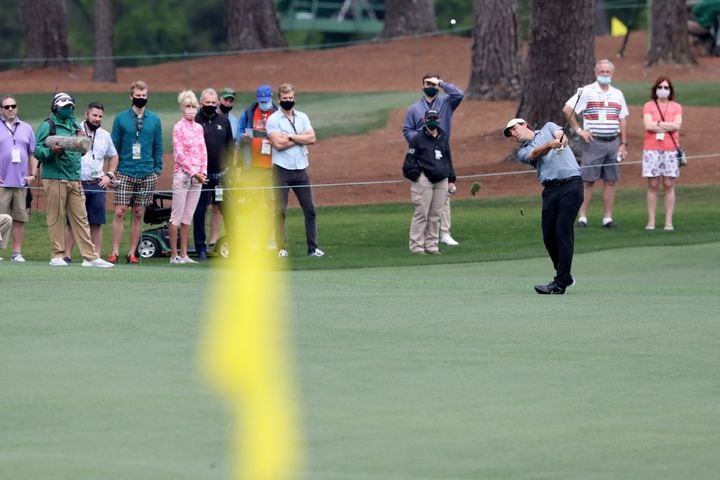 April 10, 2021, Augusta: Scottie Scheffler hits toward the flag on the second hole during the third round of the Masters at Augusta National Golf Club on Saturday, April 10, 2021, in Augusta. Curtis Compton/ccompton@ajc.com