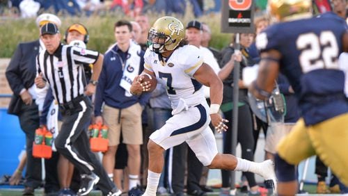 September 19, 2015 South Bend, Indiana - Georgia Tech Yellow Jackets Patrick Skov (7) runs for a touch down in the second half at Notre Dame Stadium in South Bend, Indiana on Saturday, September 19, 2015. Georgia Tech Yellow Jackets lost the game 30-22. HYOSUB SHIN / HSHIN@AJC.COM