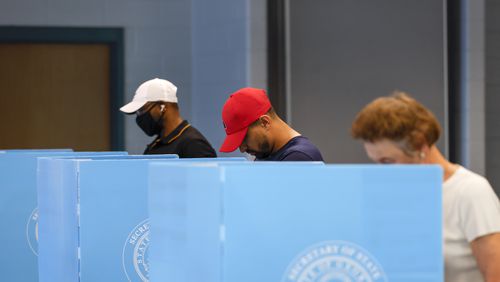 Gwinnett voters cast their votes at Lucky Shoals Park Community Recreation Center on Tuesday, May 24,  2022. (Natrice Miller / natrice.miller@ajc.com)