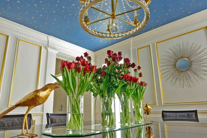 Photos: North Atlanta home’s  glamorous decor inspired by Hollywood’s ‘golden age’