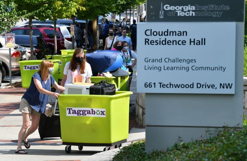 New Georgia Tech students with the assistance of their families begin moving in for the fall semester in Georgia Tech campus on Saturday, Aug. 8, 2020. Georgia Tech's enrollment increased by about 9% this fall, with more students taking graduate courses online. (Hyosub Shin / Hyosub.Shin@ajc.com)