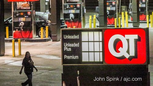 A QuikTrip station in Smyrna with an out of gas sign. AJC/John Spink.