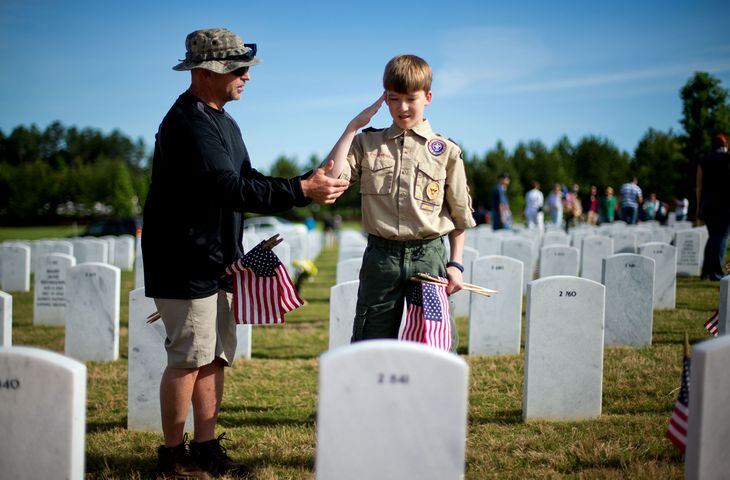 Fallen soldiers honored at Georgia National Cemetery, Canton