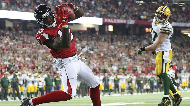 Mohamed Sanu catches the game-winning touchdown pass in the final minute of the Falcons' 33-32 victory over the Packers in Week 8 of the 2016 regular season. Curtis Compton/ccompton@ajc.com.