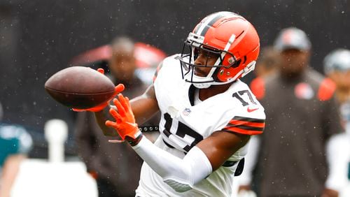 Cleveland Browns wide receiver Daylen Baldwin (17) makes a catch in warmups during warmups of an NFL preseason football game against the Philadelphia Eagles in Cleveland, Sunday, Aug. 21, 2022. (AP Photo/Ron Schwane)