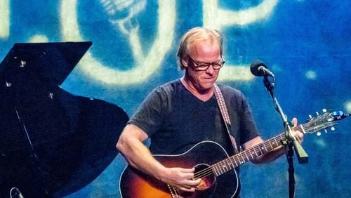 Atlanta-based singer-songwriter Shawn Mullins, shown at Eddie Owen Presents at the Red Clay Music Foundry in early January, is performing month of Sunday shows at the venue.