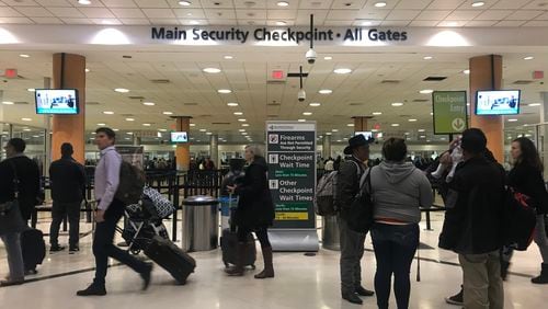 Hartsfield-Jackson handled big crowds over the Thanksgiving travel period, but the traffic didn't set records as expected.