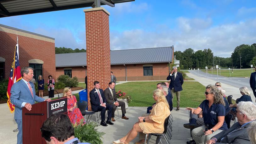 Gov. Brian Kemp outlined a second-term education agenda outside Dove Creek Elementary School in Statham, Ga., in Oconee County on Monday, Sept. 12, 2022. (Ty Tagami/ty.tagami@ajc.com)