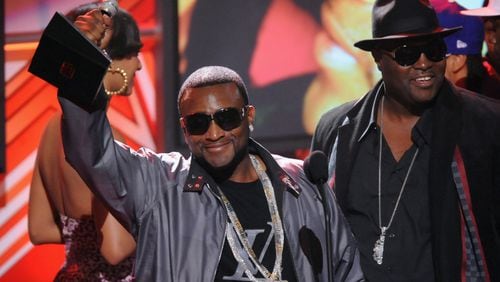 ATLANTA - OCTOBER 18: Recording artist Shawty Lo accepts an award during the 2008 BET Hip-Hop Awards at The Boisfeuillet Jones Atlanta Civic Center on October 18, 2008 in Atlanta, Georgia. (Photo by Rick Diamond/Getty Images for BET)