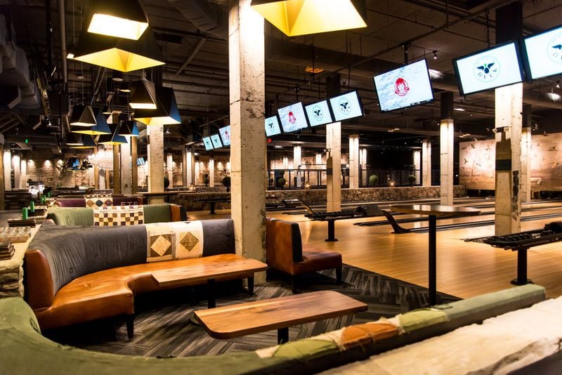  The Painted Duck is dubbed a “distinguished drinkery, duckpin bowling and gaming parlour." Photo credit- Mia Yakel.