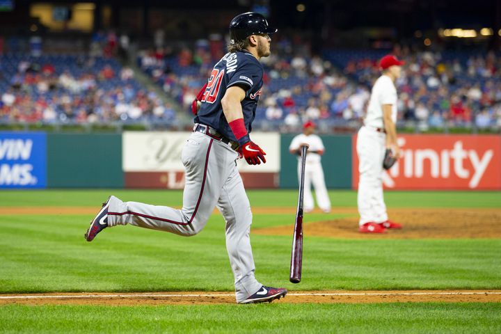 Photos: Braves open series vs. Phillies with big win