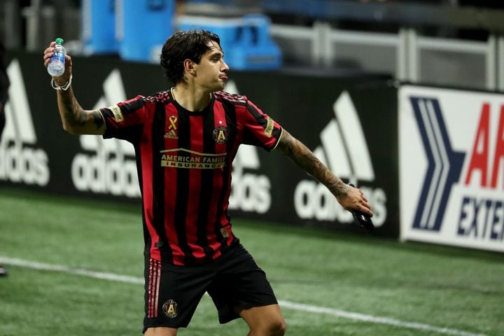 Atlanta United defender Franco Escobar throws a water bottle in frustration after their 2-1 loss to Miami at Mercedes-Benz Stadium Saturday, September 19, 2020 in Atlanta. JASON GETZ FOR THE ATLANTA JOURNAL-CONSTITUTION