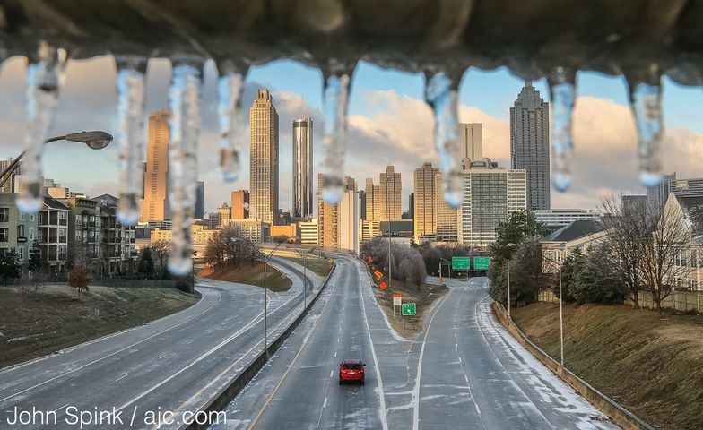 Snow and ice hit Atlanta