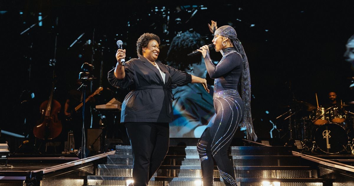 Alicia Keys sets Atlanta on fire with help from Brandi Carlile, Stacey Abrams