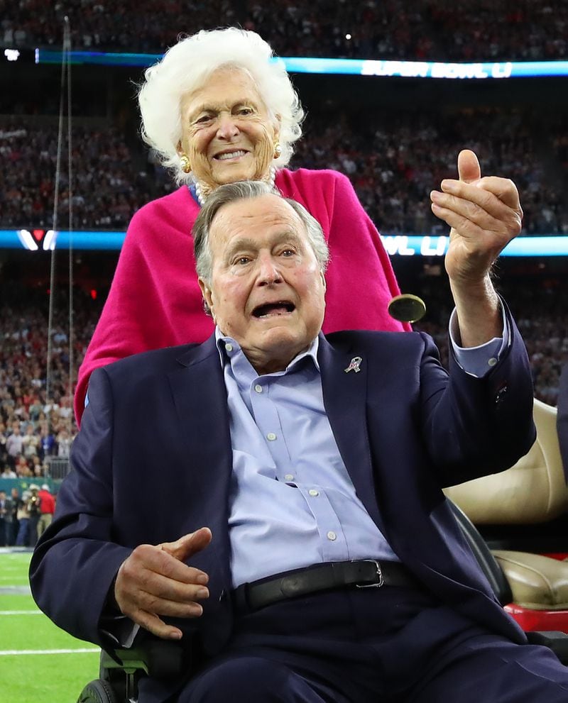 FEBRUARY 5, 2017 HOUSTON TX Former President George H.W. Bush does the coin toss with former First Lady Barbara Bush looking on as the Atlanta Falcons meet the New England Patriots in Super Bowl LI at NRG Stadium in Houston, TX, Sunday, February 5, 2017. Curtis Compton/AJC