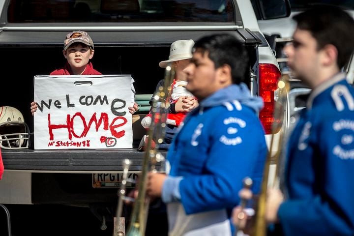 THE CHAMPIONS PARADE - TO HONOR GEORGIA QB STETSON BENNETT IN HIS
HOMETOWN