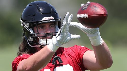 Atlanta Falcons fullback Daniel Marx catches a pass during rookie-minicamp on Friday, May 11, 2018, in Flowery Branch.  Curtis Compton/ccompton@ajc.com