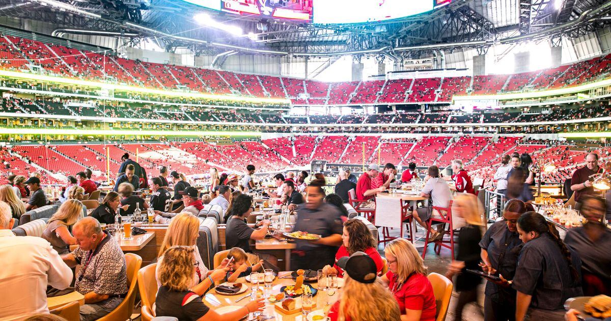 Mercedes Benz Stadium Offers Dining