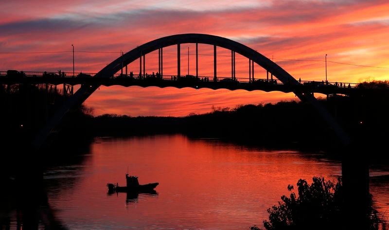  Some residents in the landmark civil rights city of Selma, Alabama, are among the critics of a bid to rename the historic bridge where voting rights marchers were beaten in 1965.
