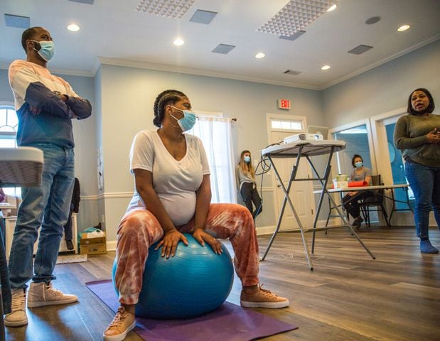 African American midwives teach moms-to-be about labor and what to expect during delivery