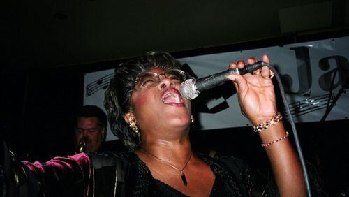 The Georgia Music Hall of Fame will present its Pioneer Award to blues singer Francine Reed of Atlanta during her induction Saturday.