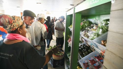 MARTA offers weekly fresh food markets at four rail transit stations.