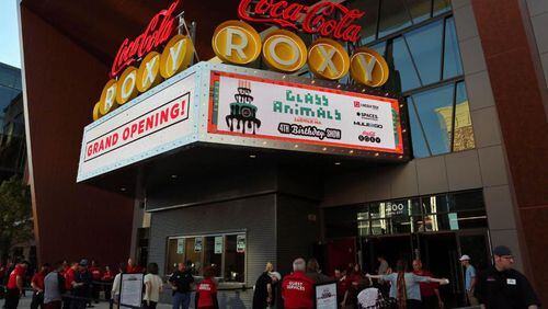Opening night at the Coca-Cola Roxy on April 8, 2017. Photo: Robb Cohen Photography & Video/www.RobbsPhotos.com