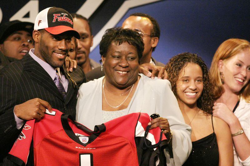 The Falcons drafted twice in the first round in 2004. The first selection was Virginia Tech CB DeAngelo Hall, selected No. 8 overall. (AP file photo)