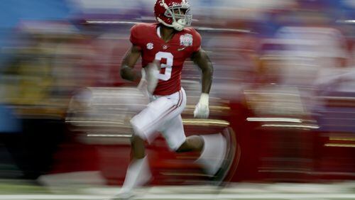 Calvin Ridley #3 of the Alabama Crimson Tide warms up prior to the 2016 Chick-fil-A Peach Bowl against the Washington Huskies at the Georgia Dome on December 31, 2016 in Atlanta, Georgia.  (Photo by Streeter Lecka/Getty Images)