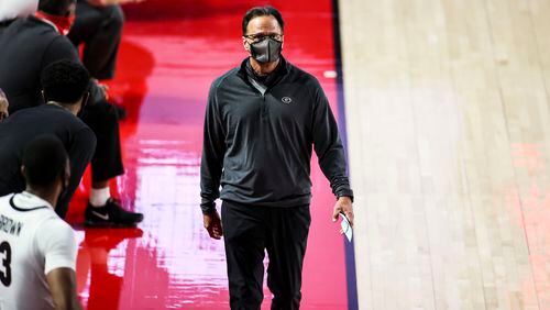 Georgia head basketball coach Tom Crean patrols the sidelines during game against Mississippi State Wednesday, Dec. 30, 2020, at Stegeman Coliseum in Athens. (Tony Walsh/UGA Athletics)